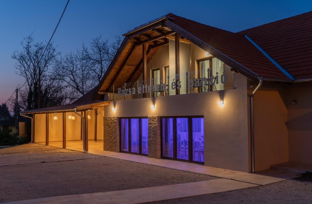 Rozsa Etterem & Panzio Bed and Breakfast Pécs Exteriör bild
